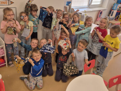 KŪRYBINĖ VEIKLA „MANO TVARUS MAIŠELIS“ „ANČIUKŲ“ GRUPĖJE