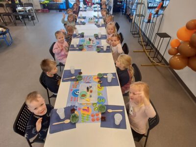 IŠVYKA Į „NENDREART“ EDUKACINĘ ERDVĘ