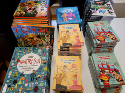 DOVANA DARŽELIO BENDRUOMENEI – KNYGOS VAIKAMS