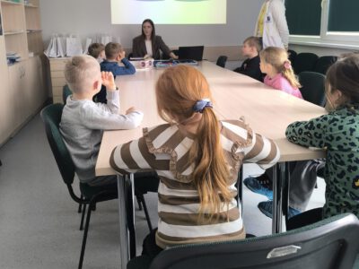 IŠVYKA Į BURNOS PRIEŽIŪROS IR VAIKŲ ODONTOLOGIJOS KLINIKĄ