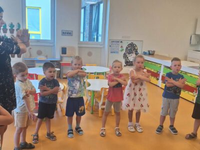 SENSORINĖ VEIKLA „SENSORINIS RITMAS: JUDESYS KAIP KALBOS PAGRINDAS“ SENSORINĖ VEIKLA „SENSORINIS RITMAS: JUDESYS KAIP KALBOS PAGRINDAS“